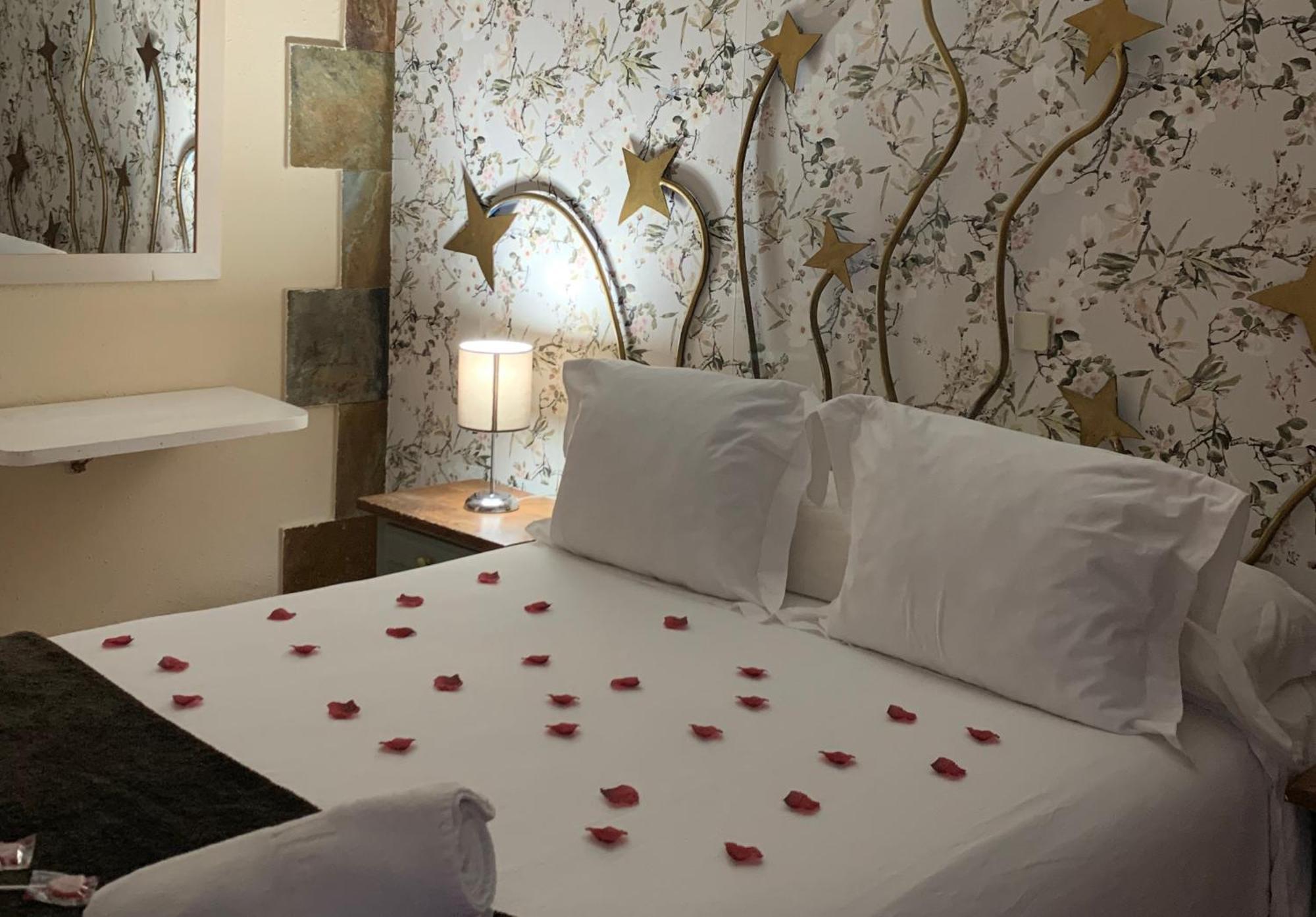 Double Room with Spa Bath and Balcony,1615393541:JPEG